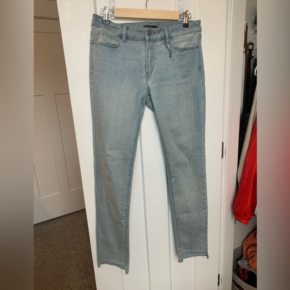 Women’s skinny jeans